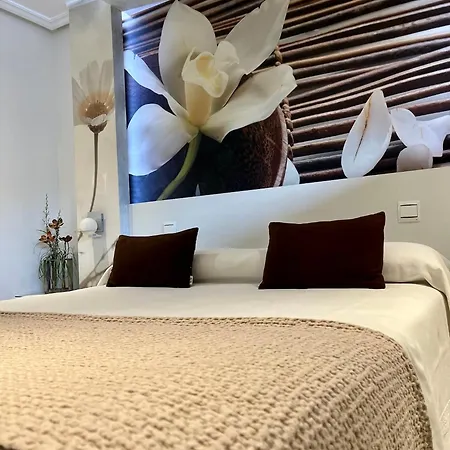 El Jardin Szálloda 2*